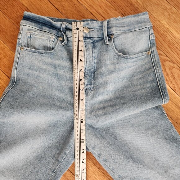 Good American Good Curve Straight Light Compression Jeans, Size 8/29, Light Blue - Picture 8 of 14